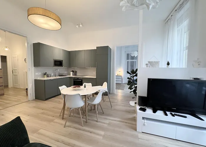 Apartamento Danube Escapes Budapest- 3br Budapest