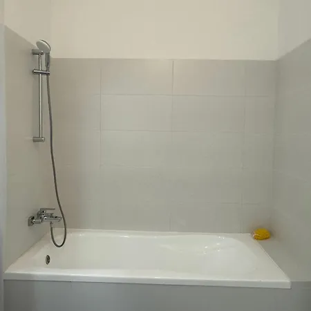 Danube Escapes Budapest- 3br アパート ブダペスト